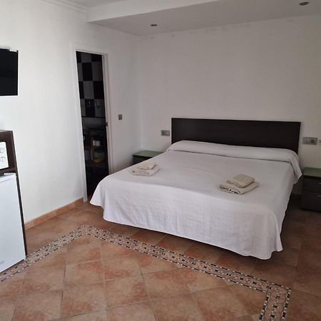 Habitaciones Miramar Bolonia Zewnętrze zdjęcie