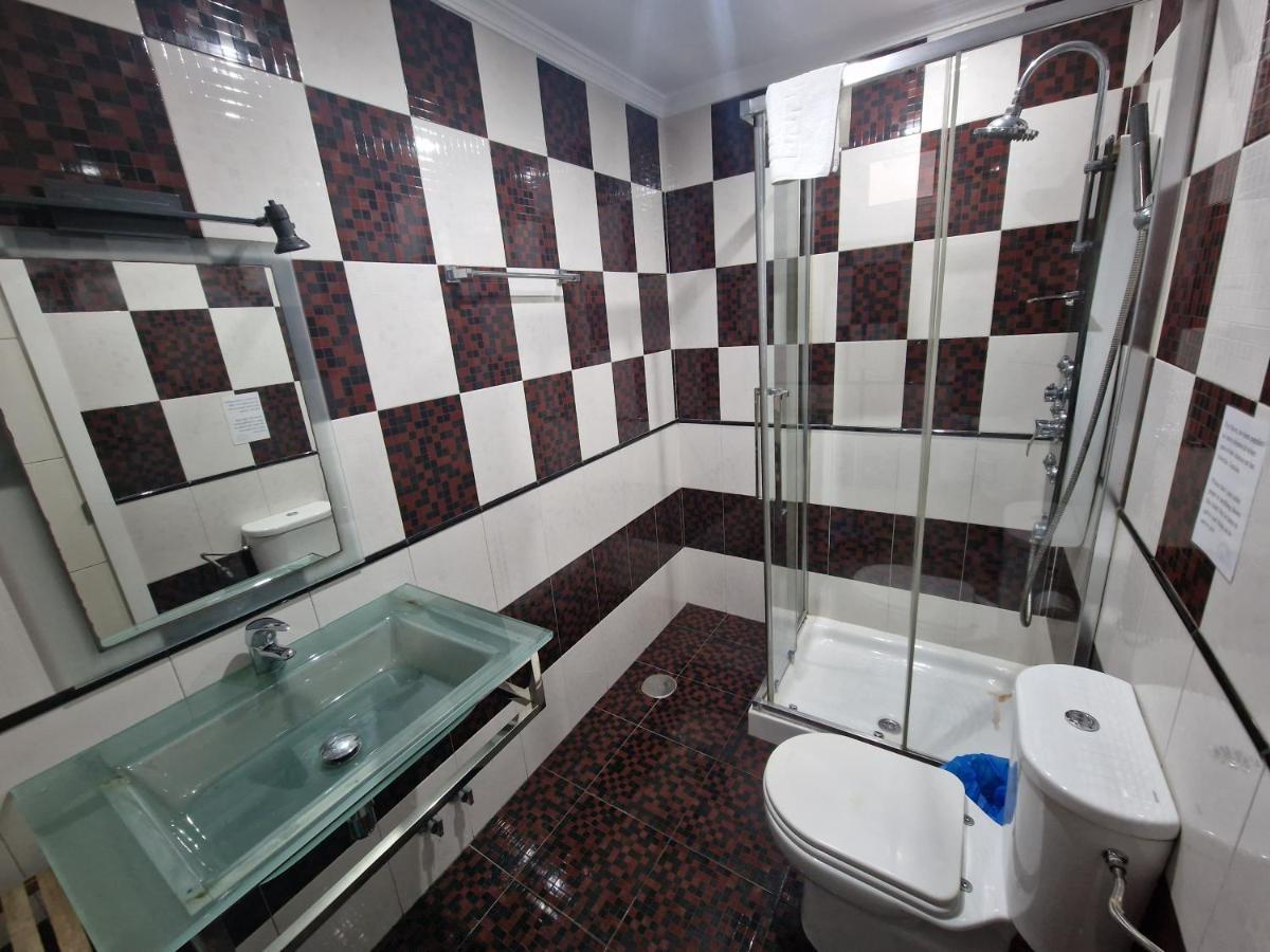 Habitaciones Miramar Bolonia Zewnętrze zdjęcie